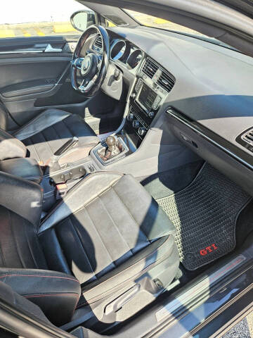 2016 Volkswagen Golf GTI Autobahn