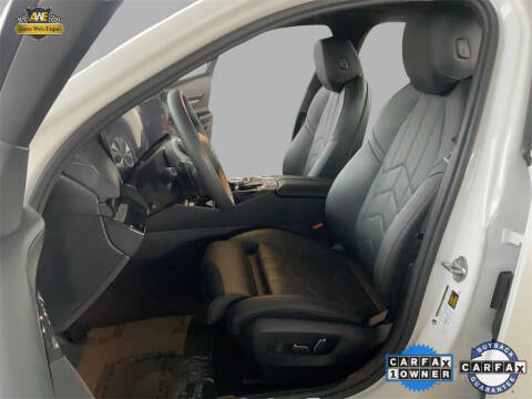 2025 BMW 5 Series 530i