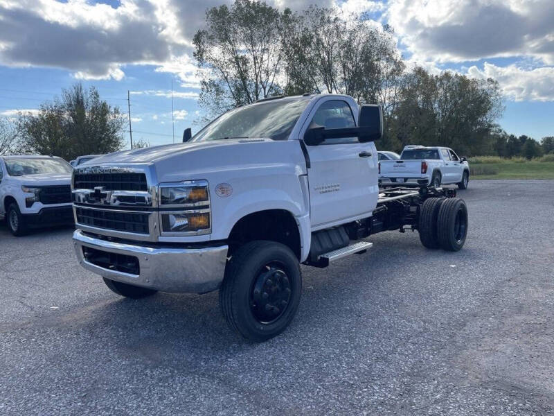 2024 Chevrolet Silverado 5500HD
