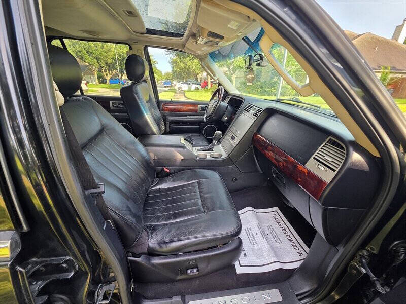 2003 Lincoln Navigator Luxury