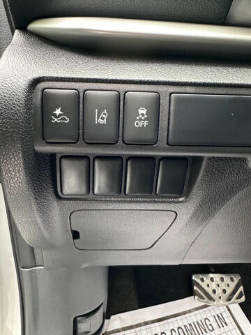 2022 Mitsubishi Eclipse Cross LE
