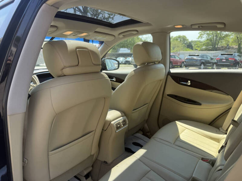 2012 Infiniti EX35