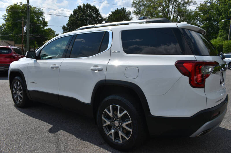 2023 GMC Acadia SLE