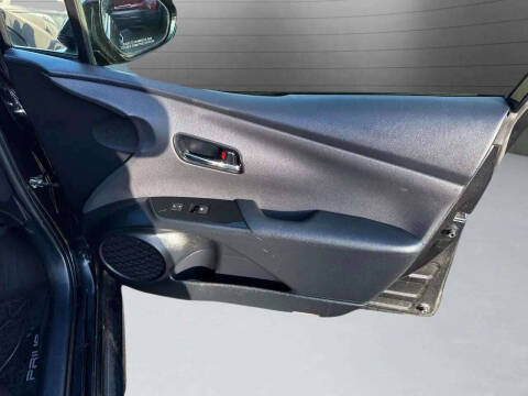 2016 Toyota Prius Three