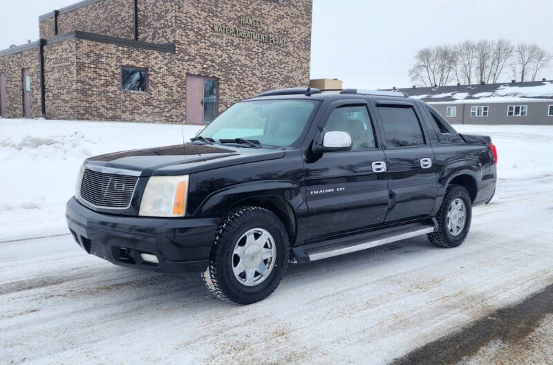 2006 Cadillac Escalade EXT Base photo 2