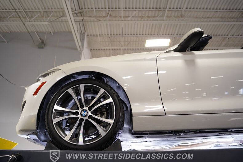 2017 BMW 2 Series 230i