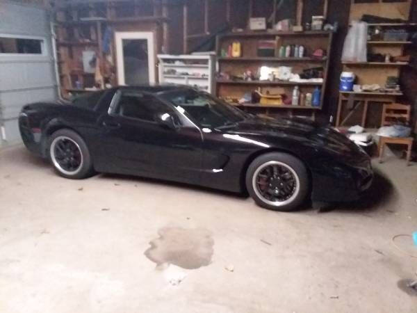 Black 2000 Chevrolet Corvette Base 1