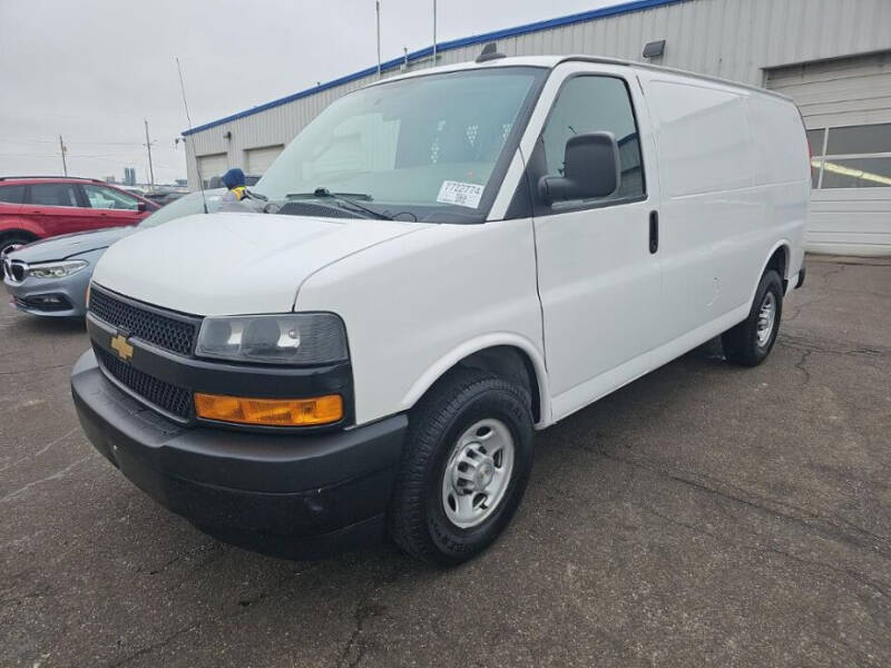 2021 Chevrolet Express 2500