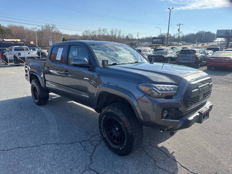 2022 Toyota Tacoma SR5 V6