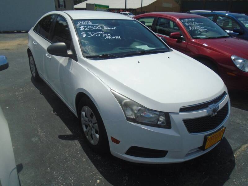 2013 Chevrolet Cruze for sale at River City Auto Sales in Cottage Hills IL