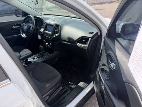 2019 Jeep Cherokee Latitude