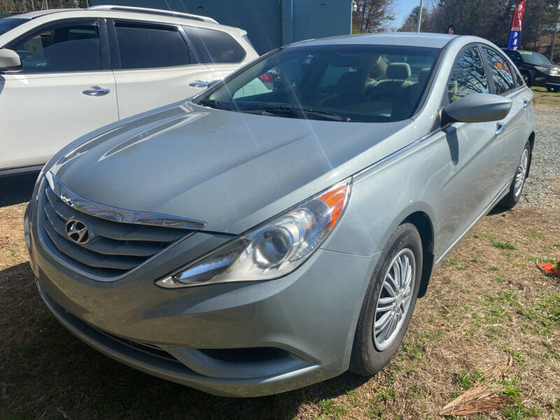 2011 Hyundai Sonata for sale at Triple B Auto Sales in Siler City NC