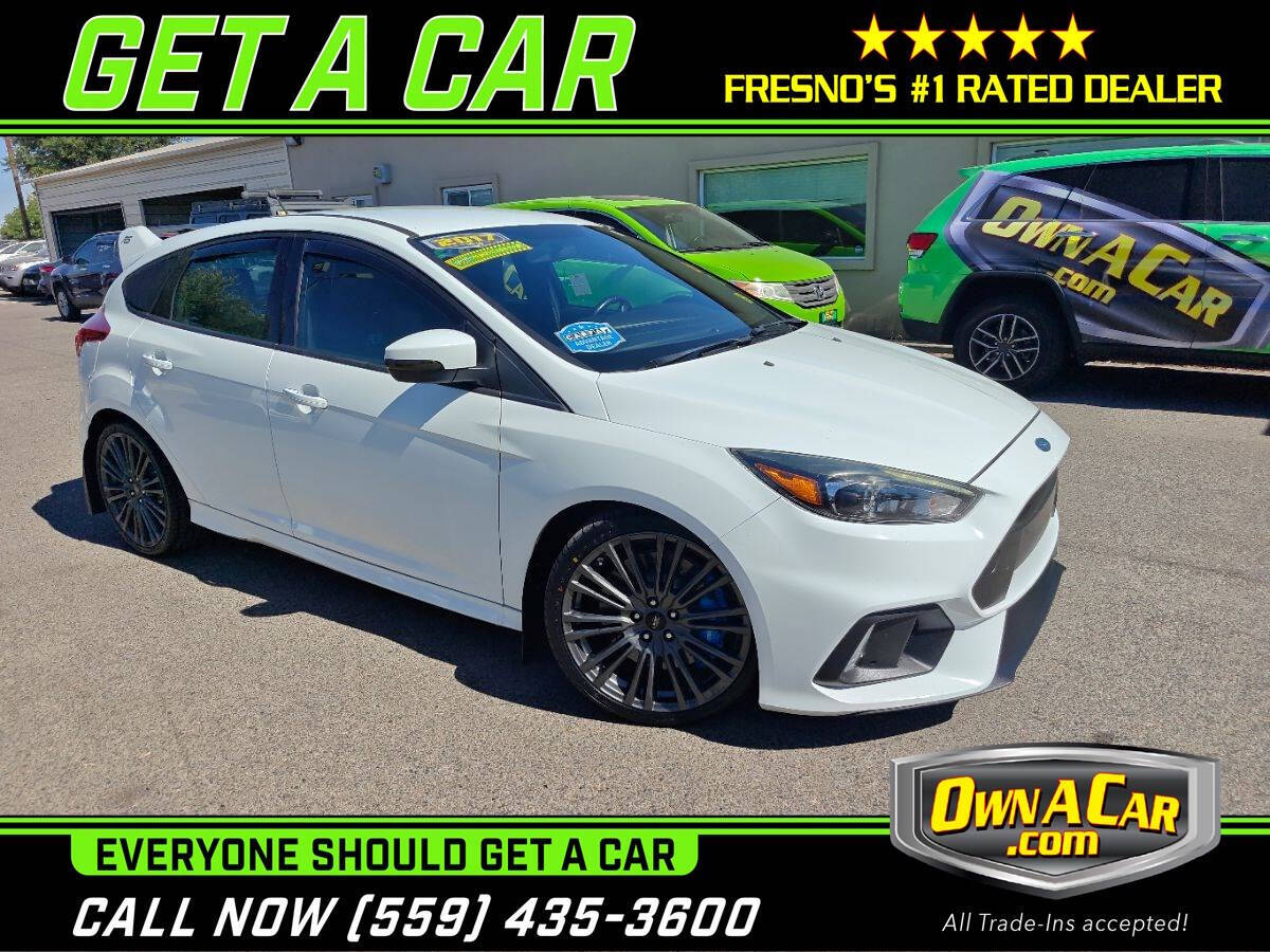 White 2017 Ford Focus RS AWD RS 4dr Hatchback 1