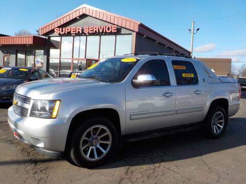 2013 Chevrolet Avalanche for sale at Super Service Used Cars in Milwaukee WI