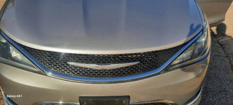 2017 Chrysler Pacifica Touring-L