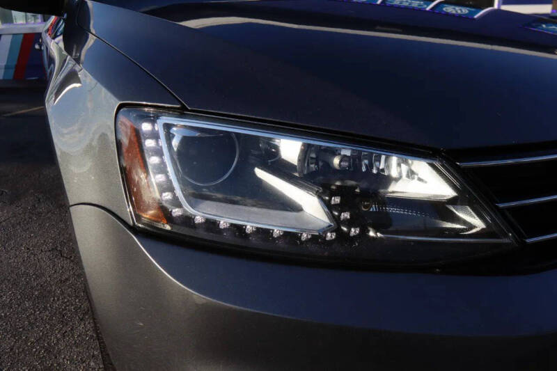 2016 Volkswagen Jetta