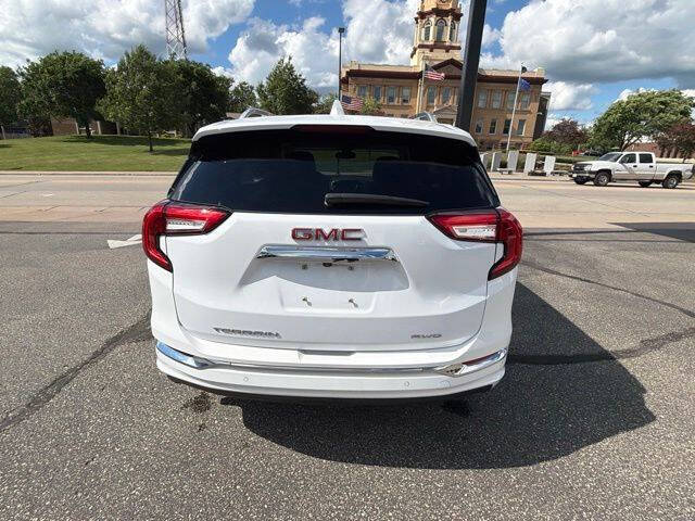 2023 GMC Terrain Denali