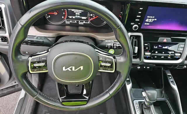 2023 Kia Sorento X-Line S