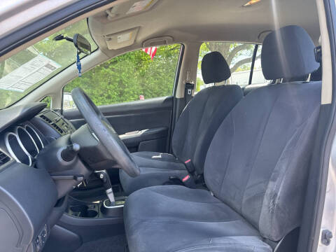 2009 Nissan Versa 1.8 S