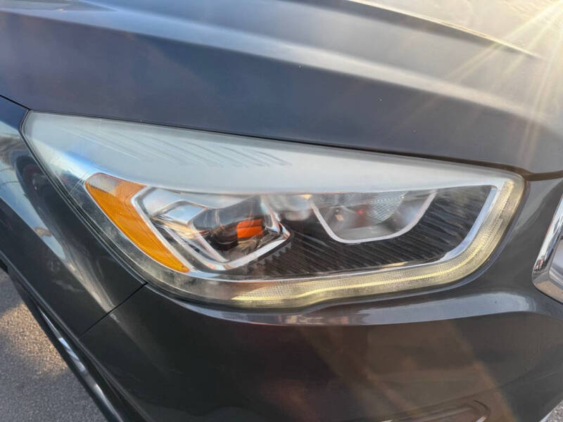 2018 Ford Escape SEL