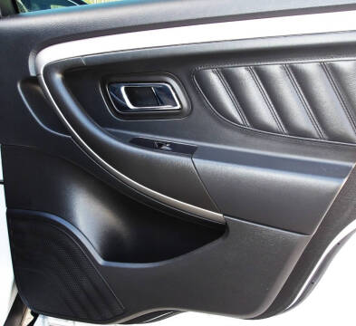 2016 Ford Taurus SEL