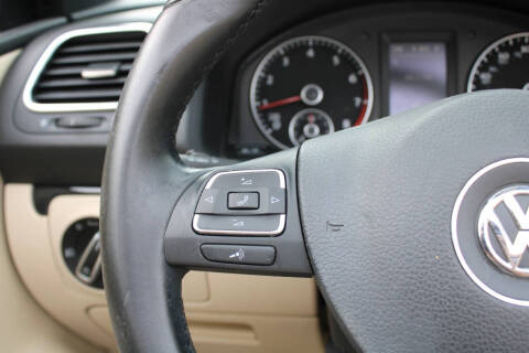 2014 Volkswagen Eos Executive SULEV