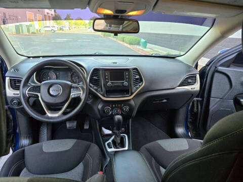 2018 Jeep Cherokee Latitude