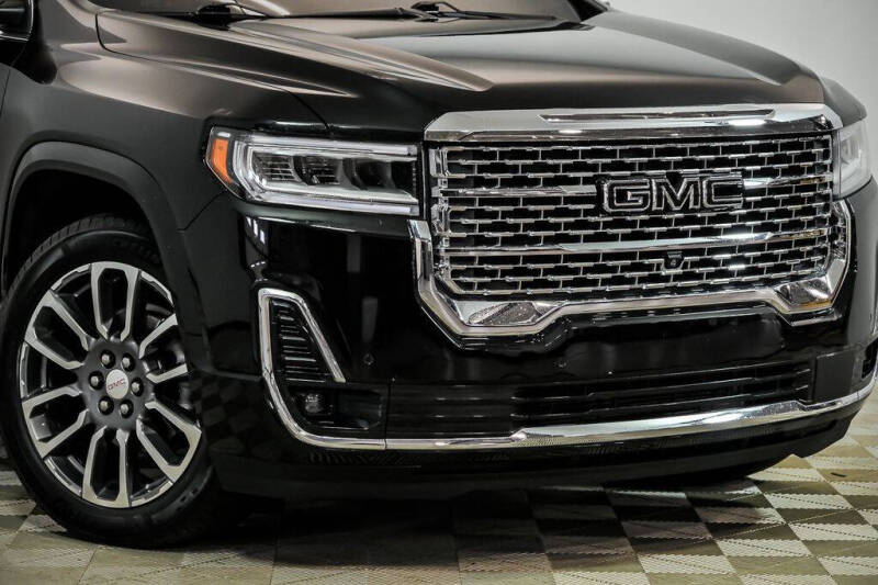 2022 GMC Acadia Denali