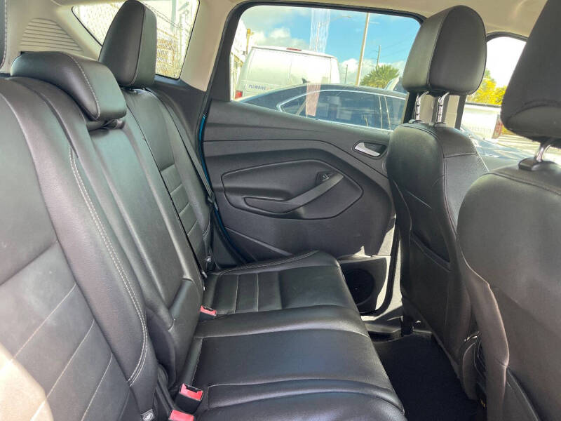 2015 Ford C-MAX Hybrid SEL