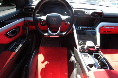 2019 Lamborghini Urus