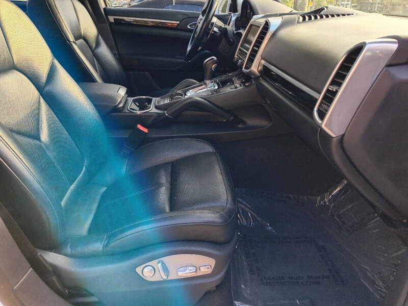 2016 Porsche Cayenne