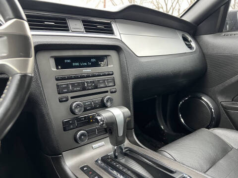 2011 Ford Mustang V6 Premium