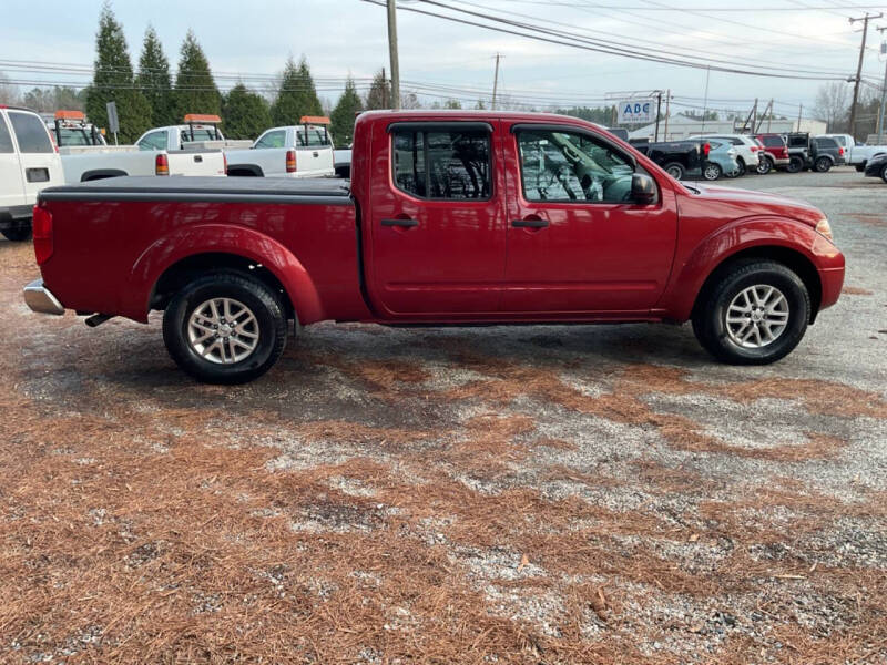 2015 Nissan Frontier SV photo 26