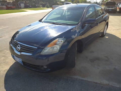 2009 Nissan Altima for sale at 4 B CAR CORNER in Anadarko OK