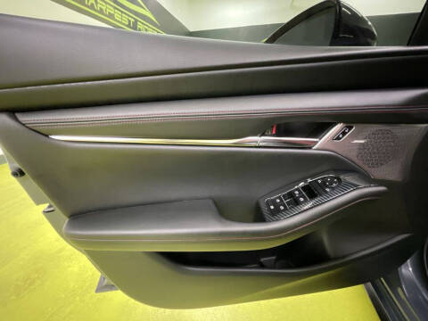 2023 Mazda Mazda3 Hatchback 2.5 S Carbon Edition