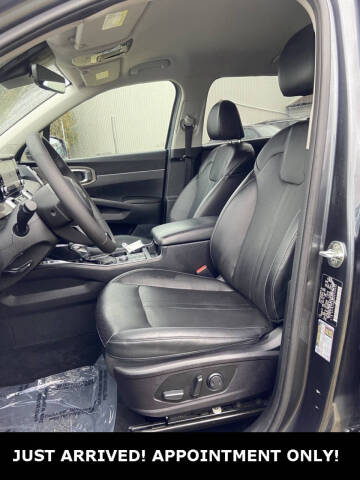 2022 Kia Sorento X-Line S