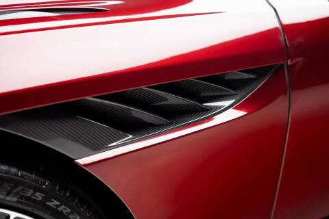 2023 Aston Martin DBS