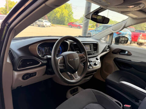 2017 Chrysler Pacifica Touring