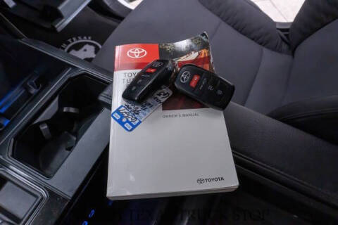 2022 Toyota Tundra SR