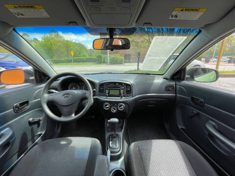 2011 Hyundai Accent GS
