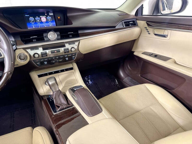 2016 Lexus ES 350