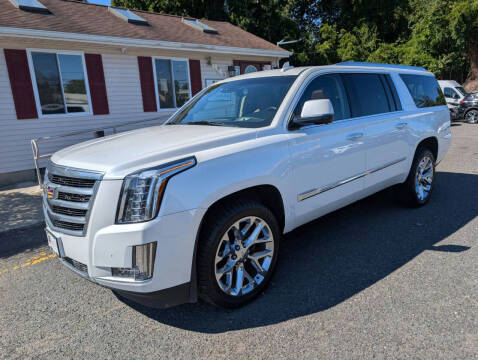 2016 Cadillac Escalade ESV Luxury Collection