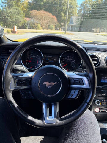 2015 Ford Mustang V6