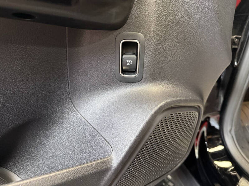 2020 Mercedes-Benz GLB GLB 250