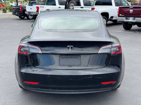 2019 Tesla Model 3 Mid Range