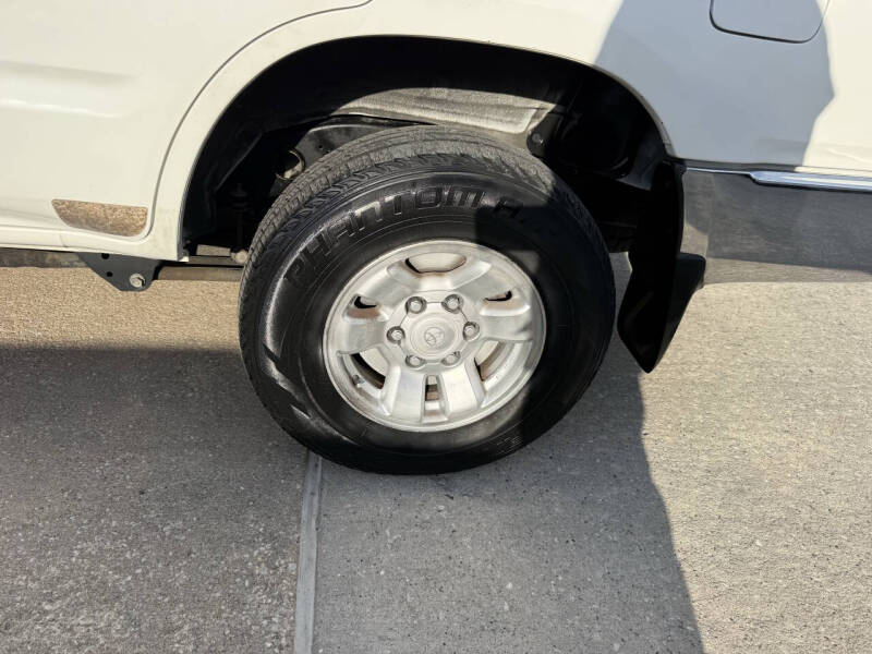 2002 Toyota 4Runner SR5