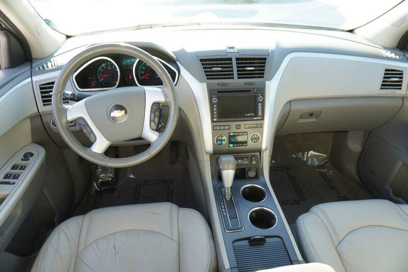 2011 Chevrolet Traverse LT