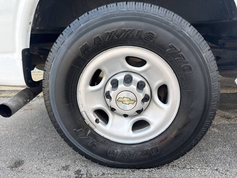 2020 Chevrolet Express 2500