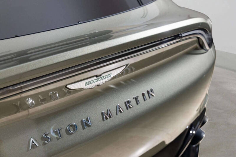 2026 Aston Martin DBX 707