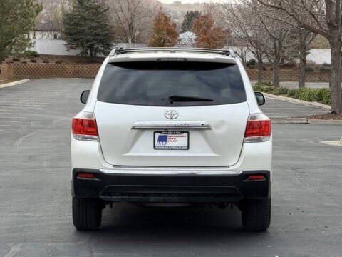 2012 Toyota Highlander SE